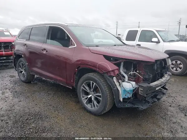 5TDJKRFH5GS271269 2016 TOYOTA HIGHLANDER - Image 1