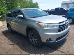 5TDJKRFH5GS274589 2016 TOYOTA HIGHLANDER