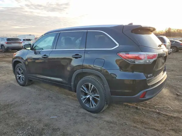 5TDJKRFH5GS283146 2016 TOYOTA HIGHLANDER - Image 2