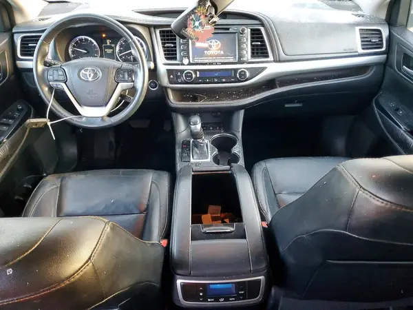 5TDJKRFH5GS283146 2016 TOYOTA HIGHLANDER - Image 8