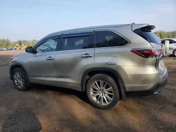 5TDJKRFH5GS293885 2016 TOYOTA HIGHLANDER - Image 2