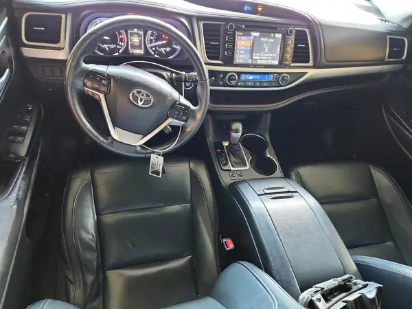 5TDJKRFH5GS306702 2016 TOYOTA HIGHLANDER - Image 8