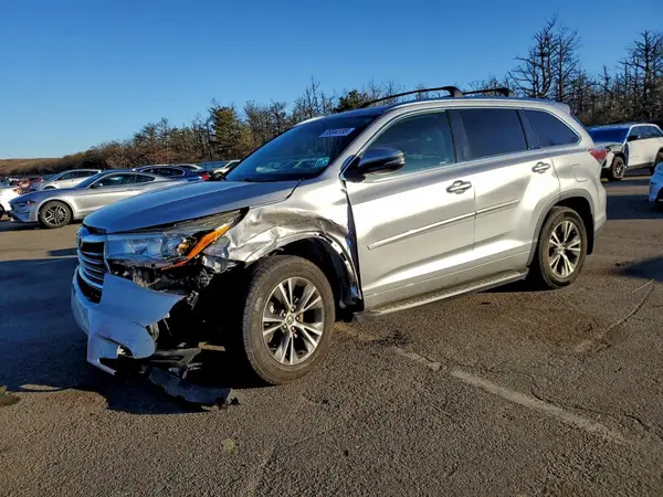 5TDJKRFH5GS315349 2016 TOYOTA HIGHLANDER - Image 1