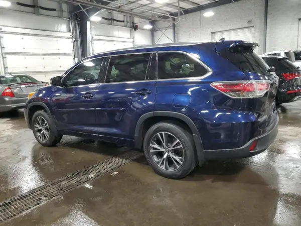 5TDJKRFH5GS344074 2016 TOYOTA HIGHLANDER - Image 2