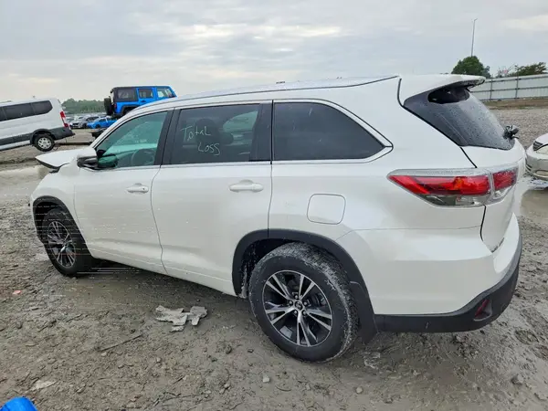 5TDJKRFH5GS344849 2016 TOYOTA HIGHLANDER - Image 2