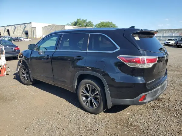 5TDJKRFH5GS349212 2016 TOYOTA HIGHLANDER - Image 2