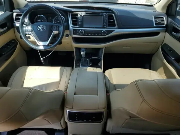 5TDJKRFH5GS350361 2016 TOYOTA HIGHLANDER - Image 8