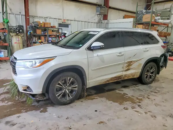 5TDJKRFH5GS352661 2016 TOYOTA HIGHLANDER - Image 1