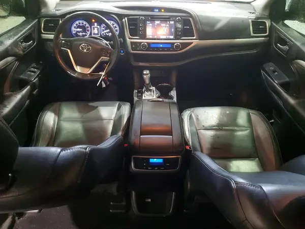 5TDJKRFH5GS352661 2016 TOYOTA HIGHLANDER - Image 8