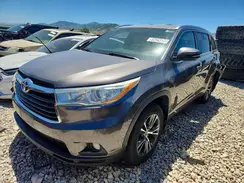5TDJKRFH5GS356001 2016 TOYOTA HIGHLANDER