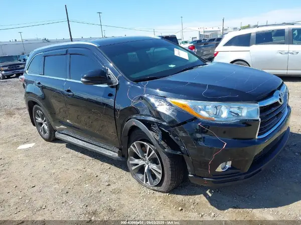 5TDJKRFH5GS356144 2016 TOYOTA HIGHLANDER - Image 1