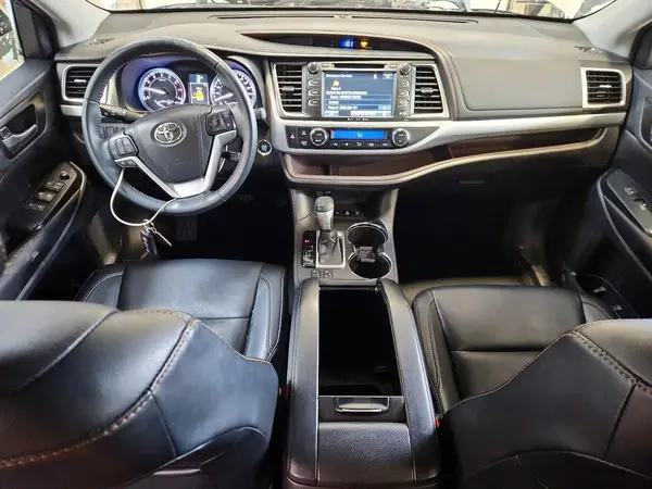 5TDJKRFH5GS505619 2016 TOYOTA HIGHLANDER - Image 8