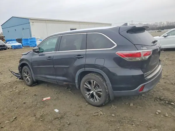 5TDJKRFH5GS506706 2016 TOYOTA HIGHLANDER - Image 2