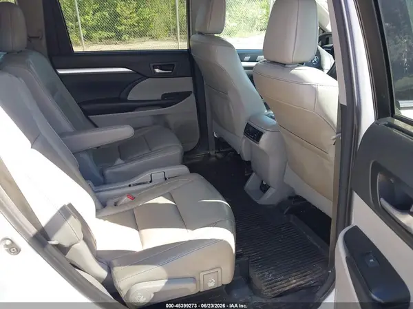 5TDJKRFH5GS506950 2016 TOYOTA HIGHLANDER - Image 8