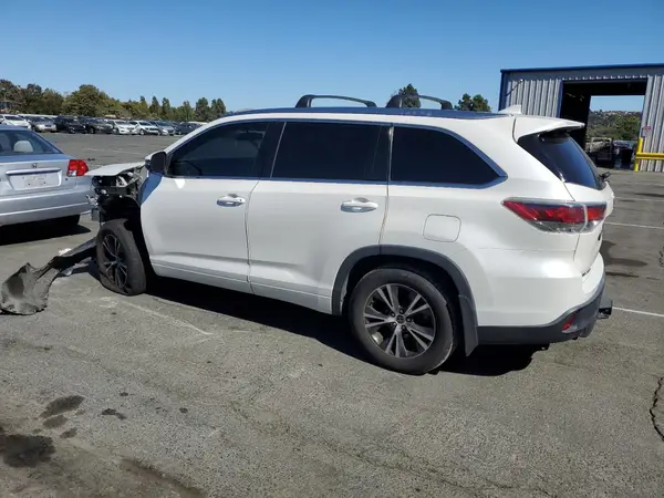 5TDJKRFH6GS224817 2016 TOYOTA HIGHLANDER - Image 2