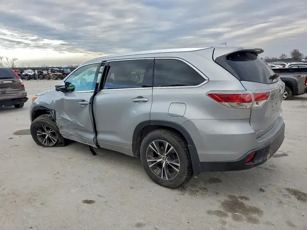 5TDJKRFH6GS231041 2016 TOYOTA HIGHLANDER - Image 2