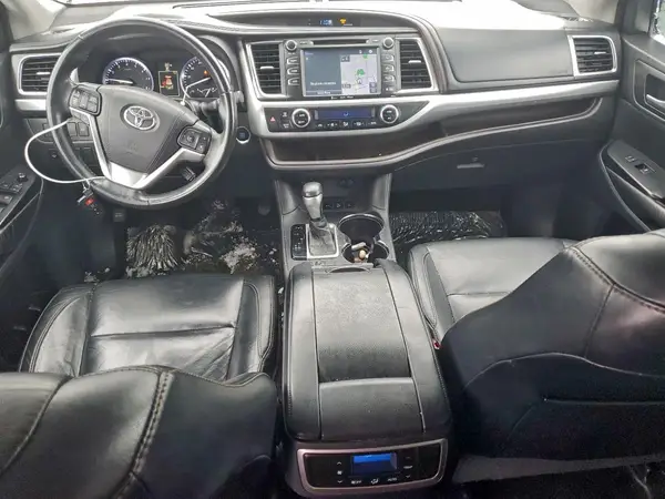 5TDJKRFH6GS244954 2016 TOYOTA HIGHLANDER - Image 8