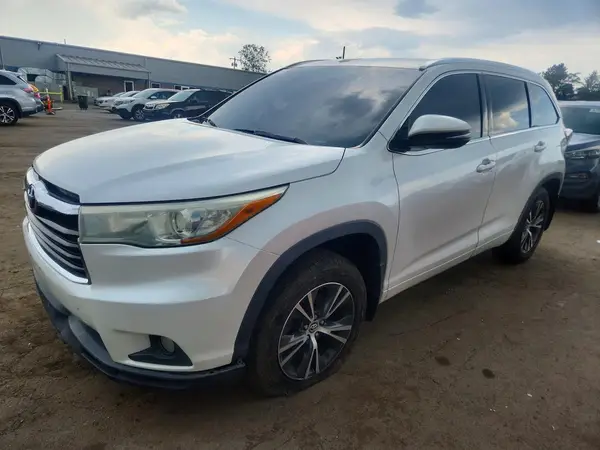 5TDJKRFH6GS247384 2016 TOYOTA HIGHLANDER - Image 1