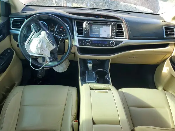 5TDJKRFH6GS247515 2016 TOYOTA HIGHLANDER - Image 8