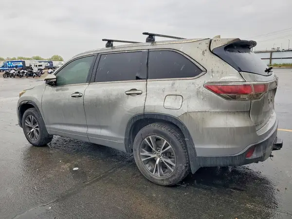 5TDJKRFH6GS252617 2016 TOYOTA HIGHLANDER - Image 2