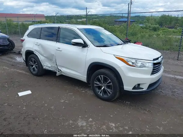 5TDJKRFH6GS260362 2016 TOYOTA HIGHLANDER - Image 1