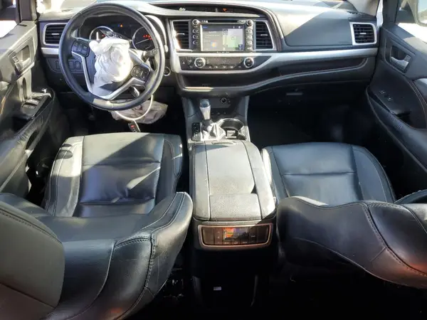 5TDJKRFH6GS263505 2016 TOYOTA HIGHLANDER - Image 8