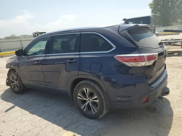 5TDJKRFH6GS263956 2016 TOYOTA HIGHLANDER - Image 2