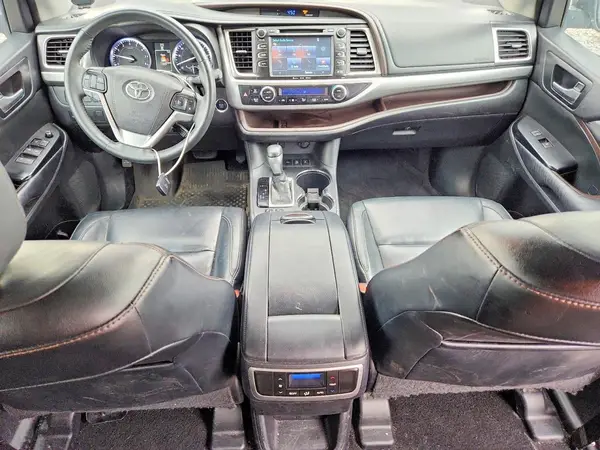 5TDJKRFH6GS277811 2016 TOYOTA HIGHLANDER - Image 8