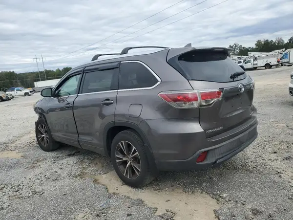 5TDJKRFH6GS282863 2016 TOYOTA HIGHLANDER - Image 2