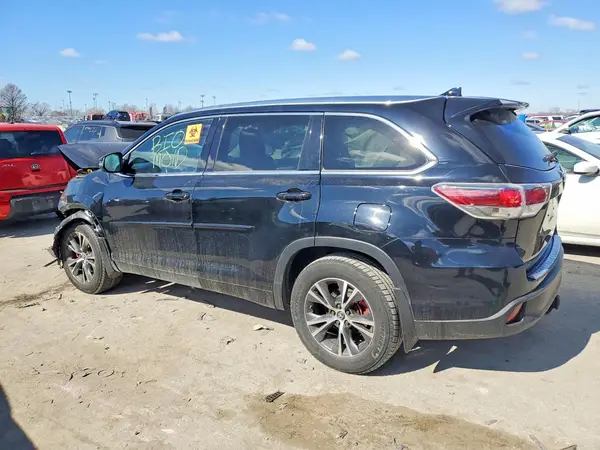 5TDJKRFH6GS284483 2016 TOYOTA HIGHLANDER - Image 2