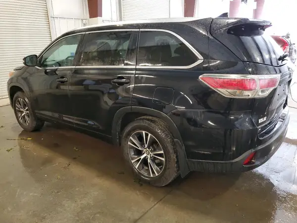 5TDJKRFH6GS284838 2016 TOYOTA HIGHLANDER - Image 2