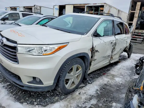 5TDJKRFH6GS291577 2016 TOYOTA HIGHLANDER - Image 1