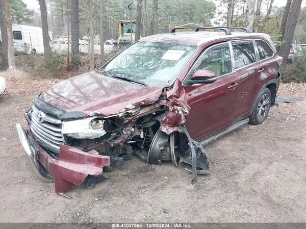 5TDJKRFH6GS316123 2016 TOYOTA HIGHLANDER - Image 2