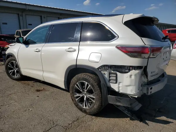 5TDJKRFH6GS317322 2016 TOYOTA HIGHLANDER - Image 2
