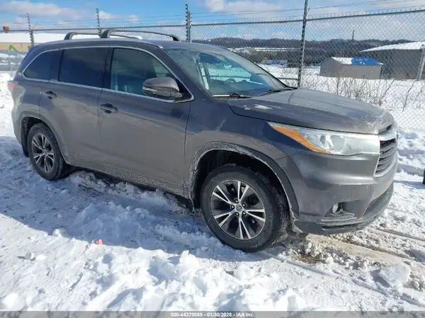 5TDJKRFH6GS329602 2016 TOYOTA HIGHLANDER - Image 1