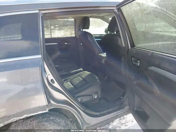 5TDJKRFH6GS329602 2016 TOYOTA HIGHLANDER - Image 8