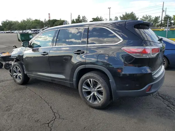 5TDJKRFH6GS331009 2016 TOYOTA HIGHLANDER - Image 2