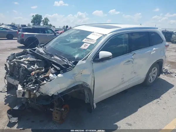 5TDJKRFH6GS331544 2016 TOYOTA HIGHLANDER - Image 2