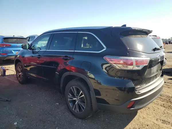 5TDJKRFH6GS356217 2016 TOYOTA HIGHLANDER - Image 2
