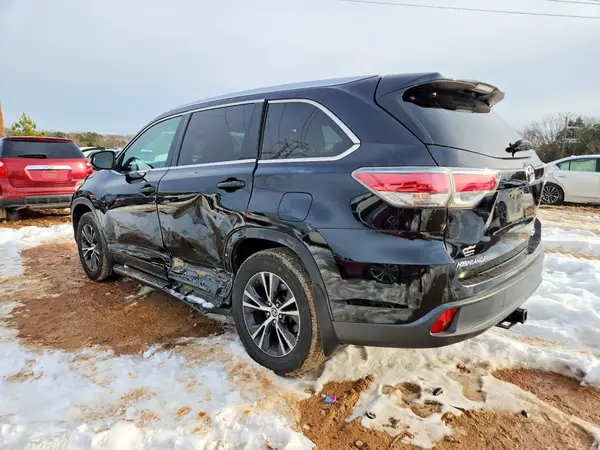 5TDJKRFH7GS232327 2016 TOYOTA HIGHLANDER - Image 2
