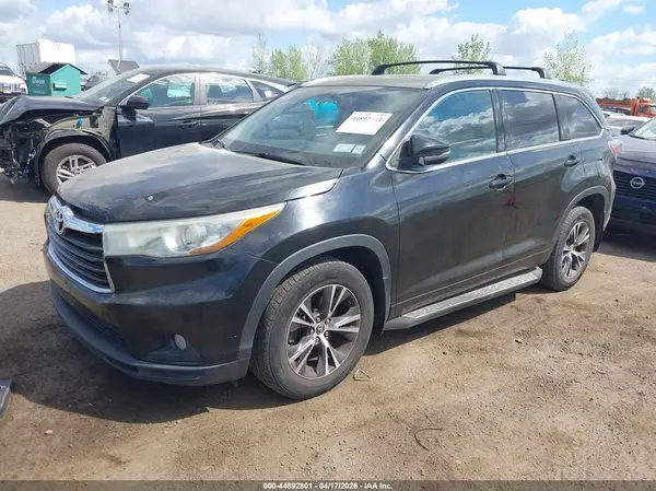 5TDJKRFH7GS246213 2016 TOYOTA HIGHLANDER - Image 2