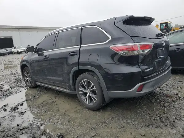 5TDJKRFH7GS249130 2016 TOYOTA HIGHLANDER - Image 2