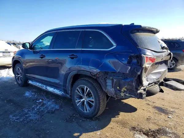 5TDJKRFH7GS260080 2016 TOYOTA HIGHLANDER - Image 2