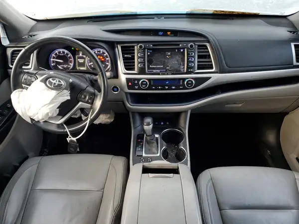 5TDJKRFH7GS269796 2016 TOYOTA HIGHLANDER - Image 8