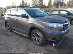 5TDJKRFH7GS270611 2016 TOYOTA HIGHLANDER