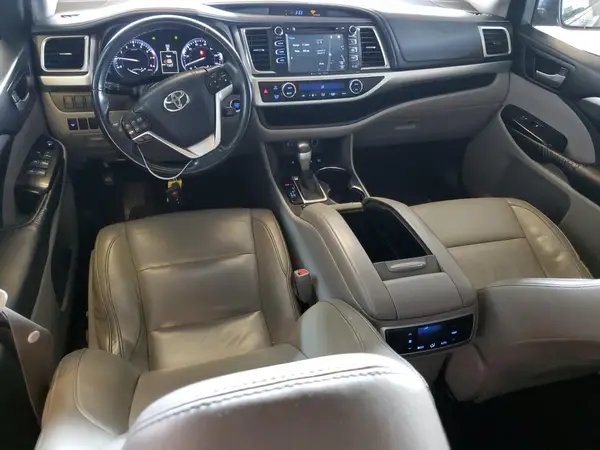 5TDJKRFH7GS288218 2016 TOYOTA HIGHLANDER - Image 8