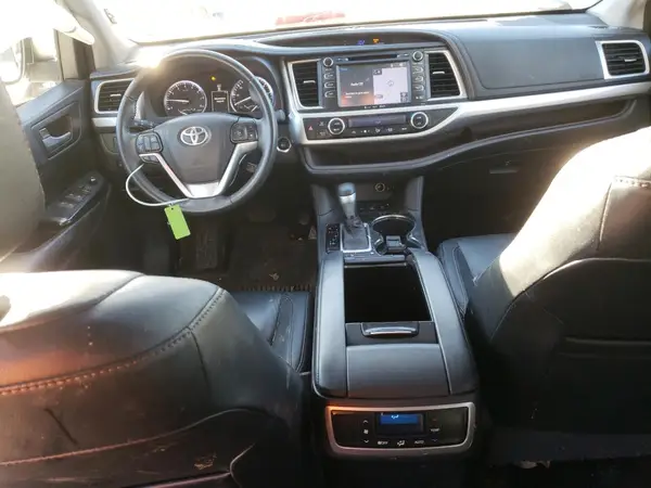 5TDJKRFH7GS292558 2016 TOYOTA HIGHLANDER - Image 8