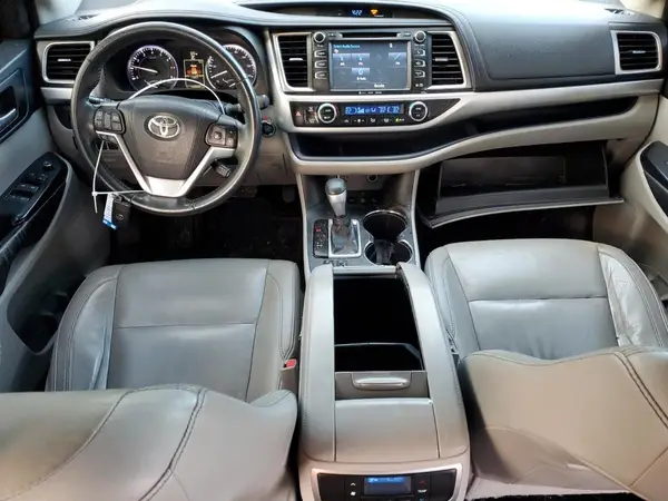 5TDJKRFH7GS296495 2016 TOYOTA HIGHLANDER - Image 8