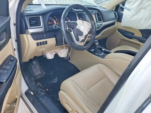 5TDJKRFH7GS312579 2016 TOYOTA HIGHLANDER - Image 8