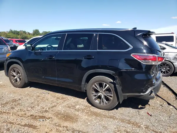 5TDJKRFH7GS314297 2016 TOYOTA HIGHLANDER - Image 2